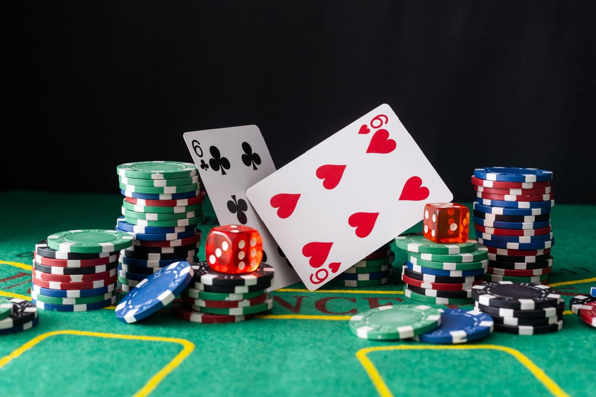 TRIPLE CROWN CASINO کیسینو میں پوکر گیمز